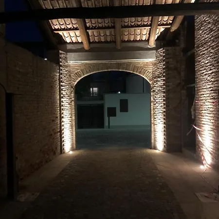 Serendipity East - 2 * Alba (Piedmont)